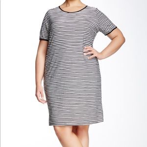 Vince Camuto Short Sleeve Texture Stripe Dress
